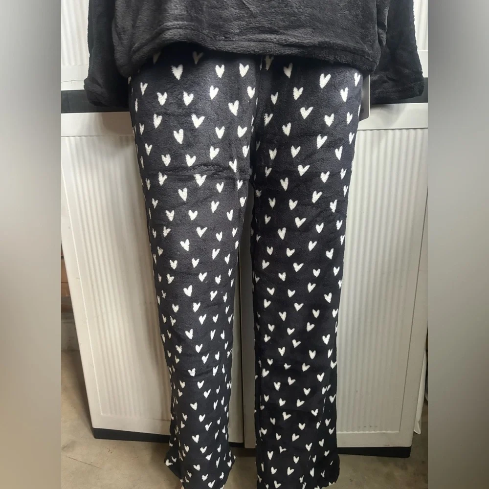 Adorable black  Pajama Set - Picture 3 of 4